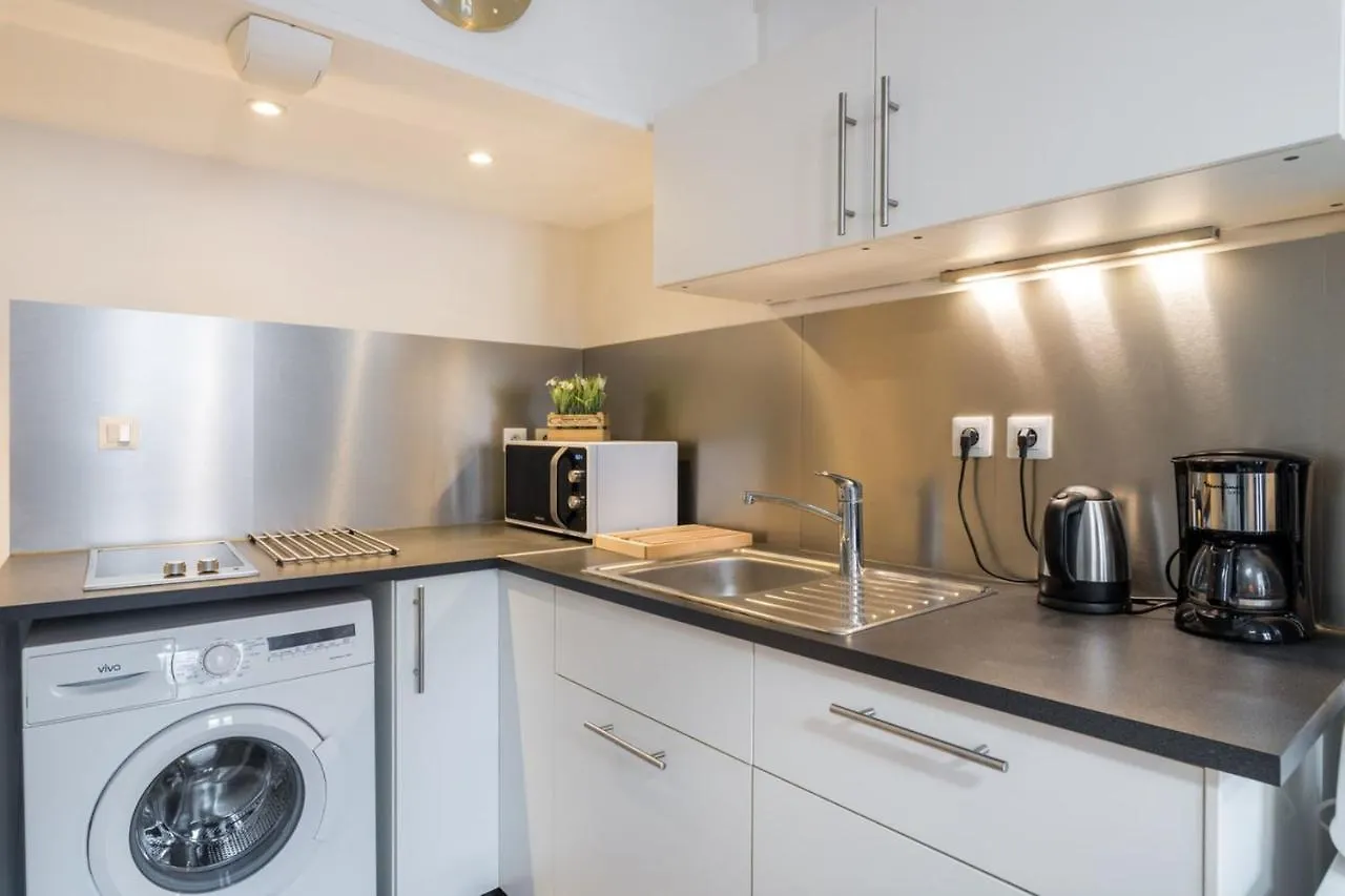 Guestready - Gorgeous Duplex Studio In Central Lyon France